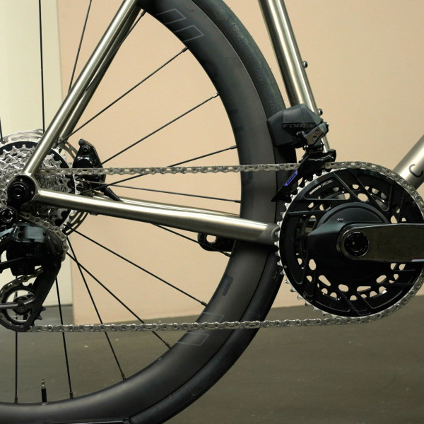 Showroombike CURVE Belgie Komplettrad Gr. L - Titan Raw