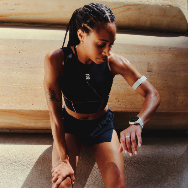 COROS PACE 4 Pro GPS-Multisportuhr mit Nylonarmband - Weiß