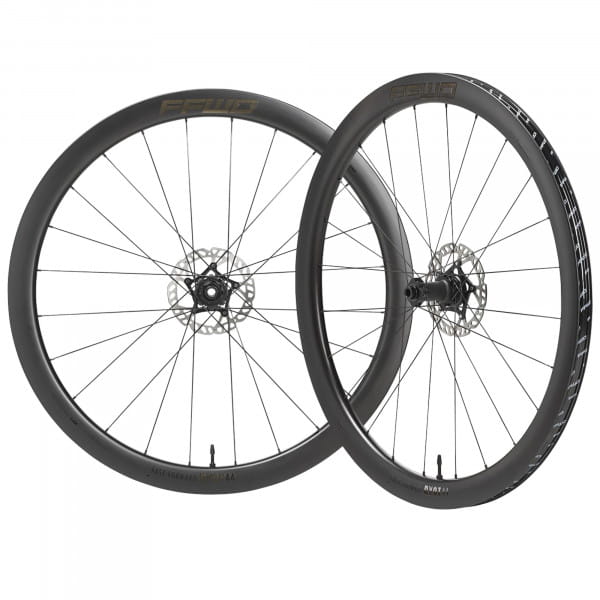 FFWD RYOT44 FCC Carbon-Laufradsatz 44 mm N/Gage 2:1