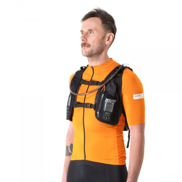 Restrap Race Hydration Vest Gr. L/XL mit Trinkblase 2 Liter