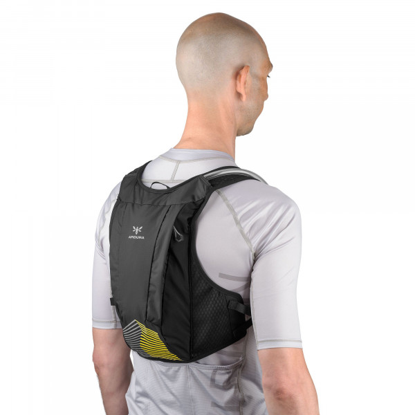[REFURBISHED] Apidura Racing Series Hydration Vest Trinkweste Größe L/XL