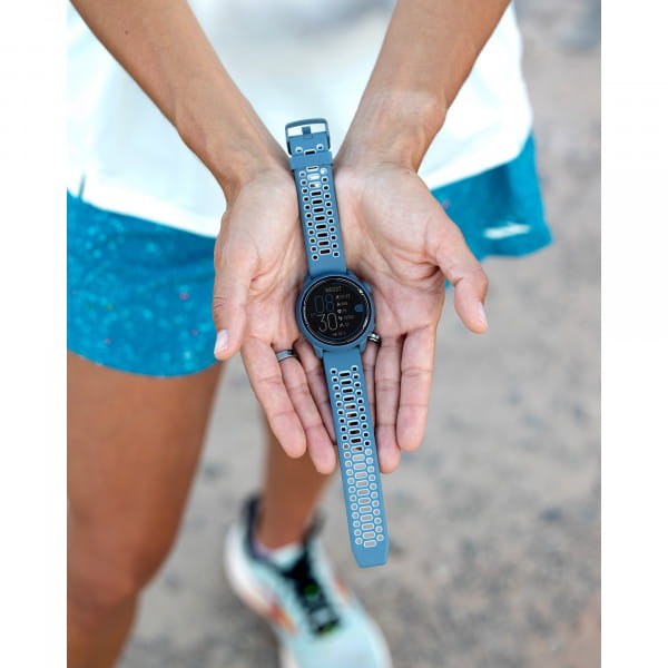 Coros PACE 2 GPS-Sportuhr Blue Steel mit Silikon-Armband (Hellblau)
