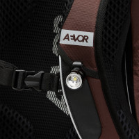 AEVOR Bike Pack Fahrradrucksack mit Netzrücken, 18 - 24 Liter Volumen - Proof Maroon (Braun)