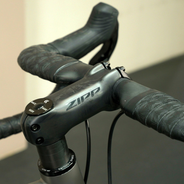 Showroombike CURVE Belgie Komplettrad Gr. L - Titan Raw