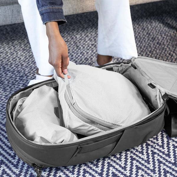 Peak Design Travel Backpack Black