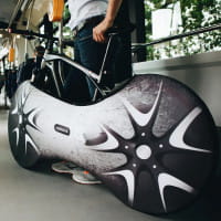 VELOSOCK Indoor-Fahrradüberzug One-Size für Erwachsenenräder - Silverbird (Schwarz-grau)