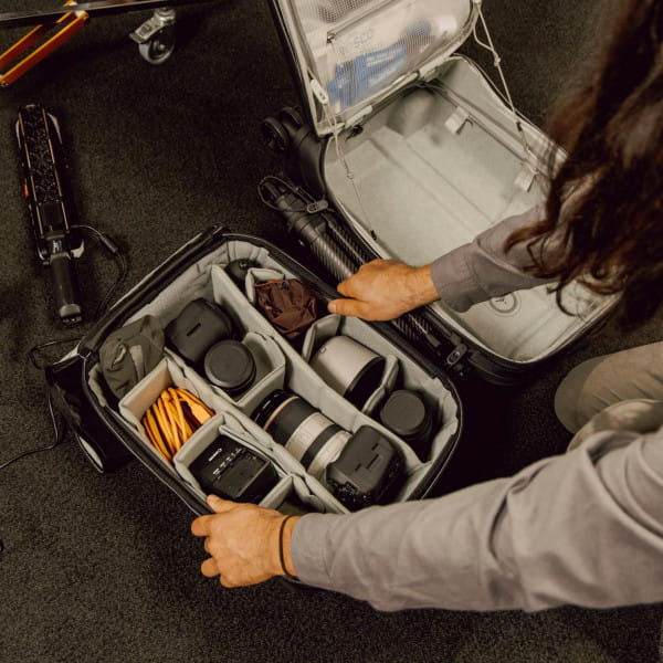 Peak Design Roller Pro Creator Bundle Black (Rollkoffer + Camera Cube XL)