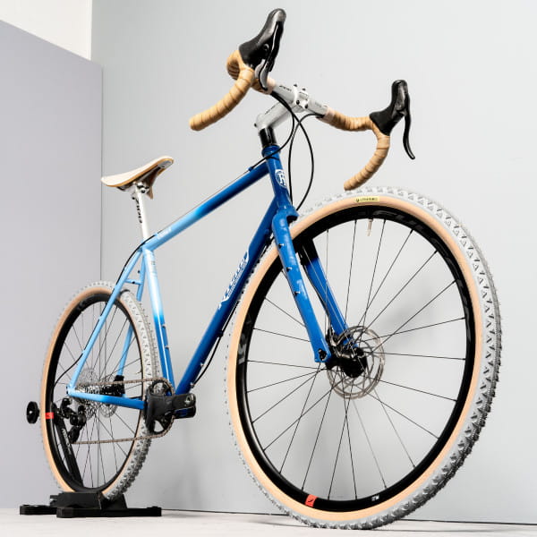 [EINZELSTÜCK] Ritchey Outback Campagnolo Ekar 13fach-Komplettrad Gr. 55 Half Moon Blue