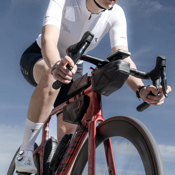 CYCLITE Handle Bar Bag Nano / 01 (1,3 Liter) - Black