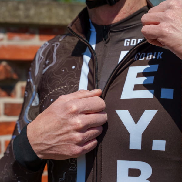 ENJOYYOURBIKE Cycling Community Hyder Herren Langarm-Trikot (Herbst) by Gobik
