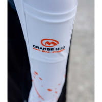 Orange Mud Fahrrad- und Lauf-Armlinge Gr. L weiß, kühlend & wärmend mit integrierten Taschen