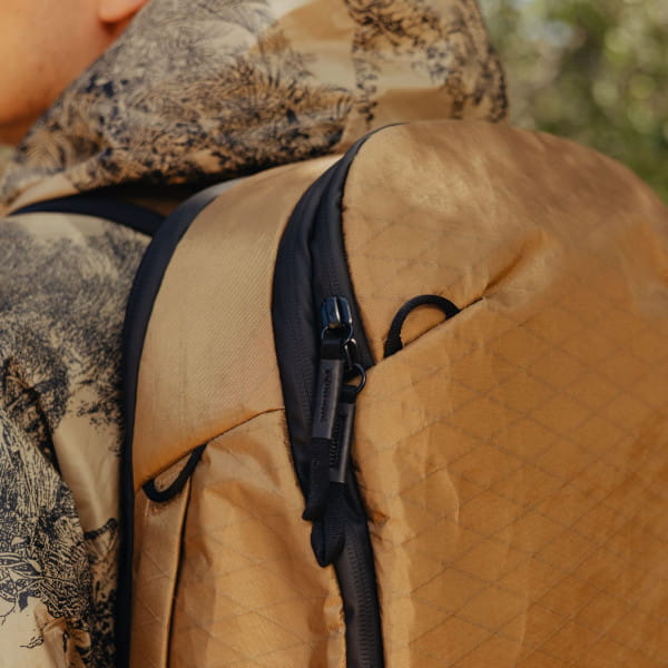 Peak Design Travel Backpack Coyote