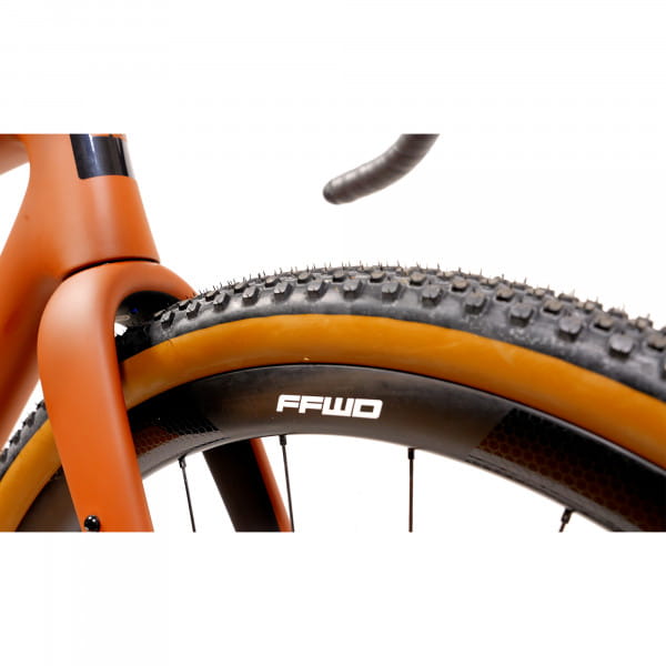 Showroombike ENVE MOG Komplettbike SRAM RED AXS E1 Gr. 54 Terraccotta Showroombike ENVE MOG Komplettbike SRAM RED AXS E1 Gr. 54 Terraccotta