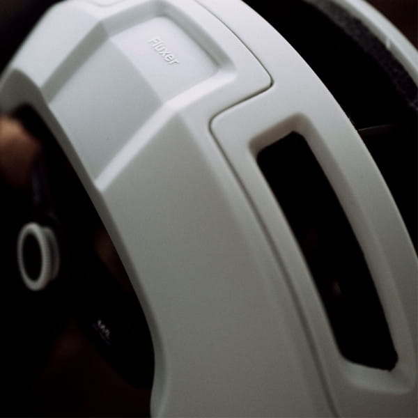 [REFURBISHED] Sweet Protection Fluxer Mips Helm Satin White S/M