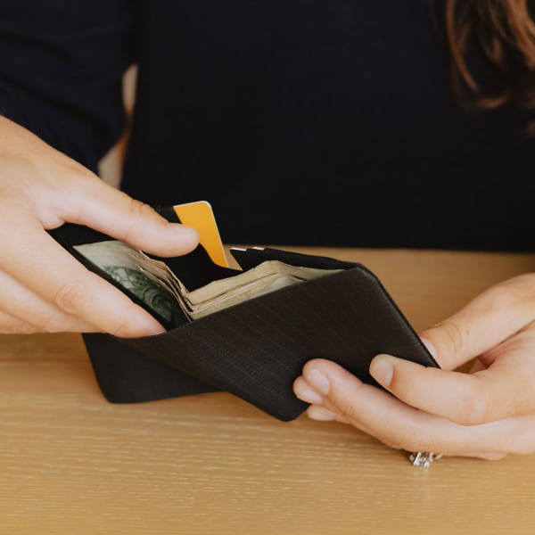 [REFURBISHED] Peak Design Everyday Billfold Wallet - Black