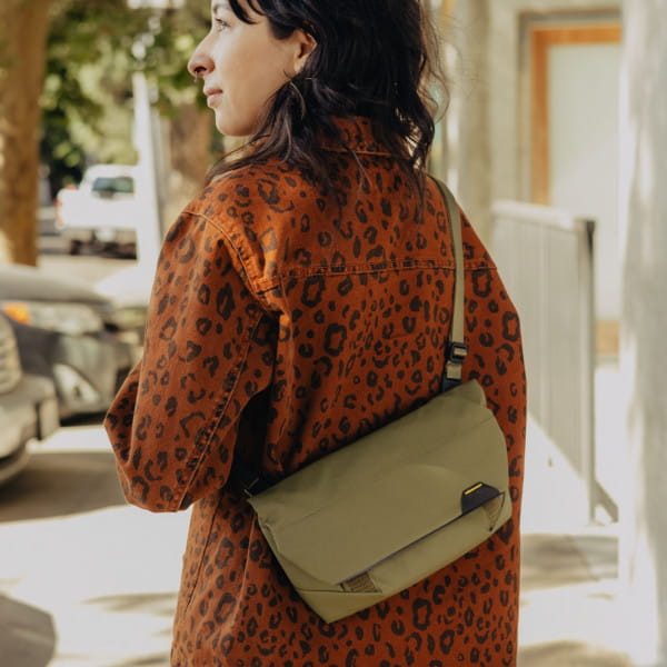 Peak Design Field Pouch Zubehörtasche / Gürteltasche mit Gurt - Coyote