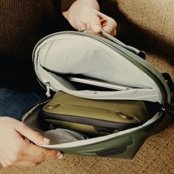 Peak Design Travel Backpack 2-in-1 40 Liter - Sage