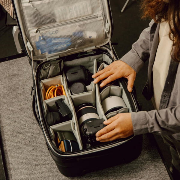 Peak Design Roller Pro Creator Bundle Black (Rollkoffer + Camera Cube XL)