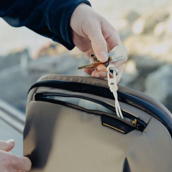 Peak Design Travel Backpack 2-in-1 40 Liter - Stone