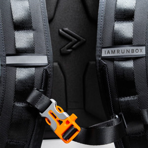 IAMRUNBOX Backpack Pro 2.0 Laufrucksack Schwarz