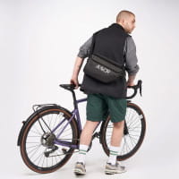 AEVOR Bike Frame Bag Large Proof Black Rahmentasche - auch als Sling-Tasche nutzbar 4,5 Liter - Schw