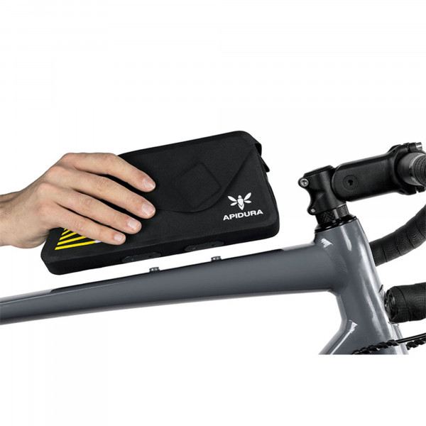 [REFURBISHED] Apidura Racing Bolt-On Top Tube Pack 1 L