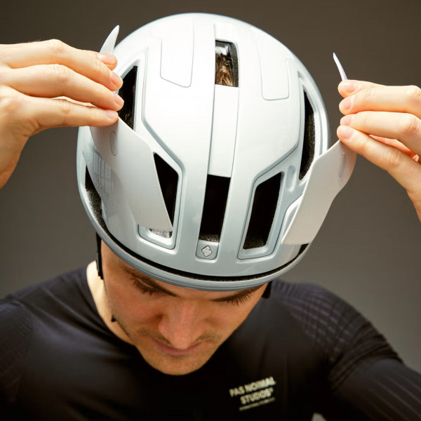 Sweet Protection Falconer Aero 2VI MIPS PNS Helm - Silver