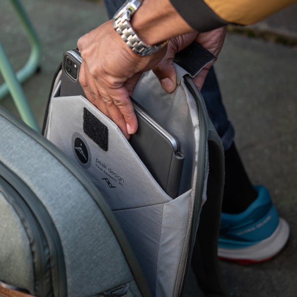 Peak Design Travel Backpack Sage