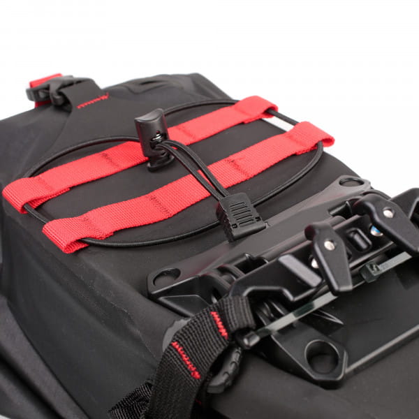 [REFURBISHED] Revelate Designs Spinelock Satteltasche 16 L - Schwarz