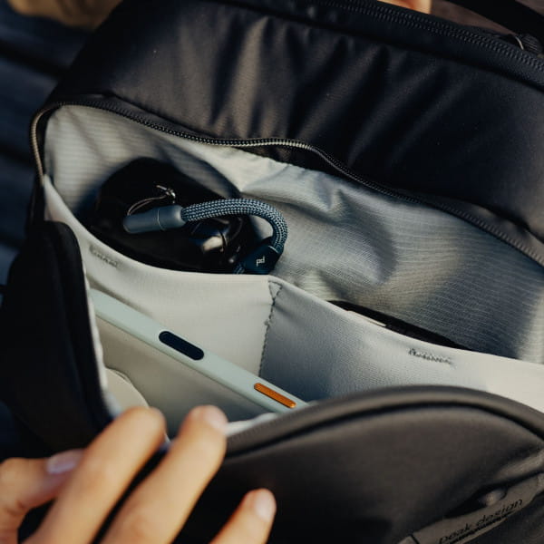 Peak Design Travel Backpack Black