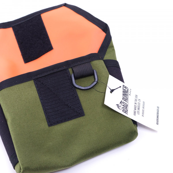 [REFURBISHED] Road Runner Bags Waterproof Hip Bag